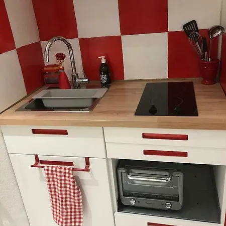 Apartamento Studio En Plein Coeur Du Vieux-nice Niza